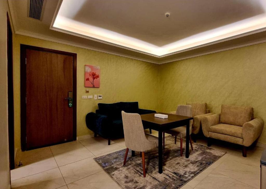 Grand Plaza Sheikh Zayed Otel Kafr Abu 'umaydah Dış mekan fotoğraf
